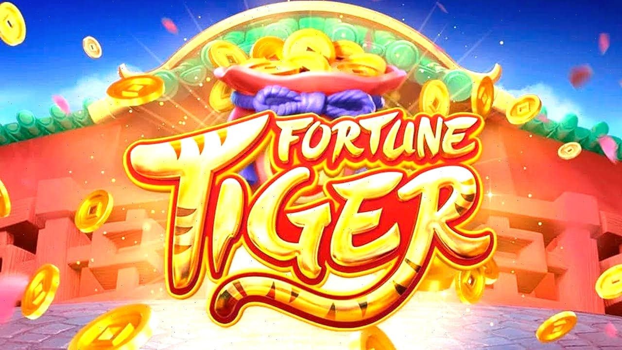 Slot online game lobby with multiple reel and bonus game titles